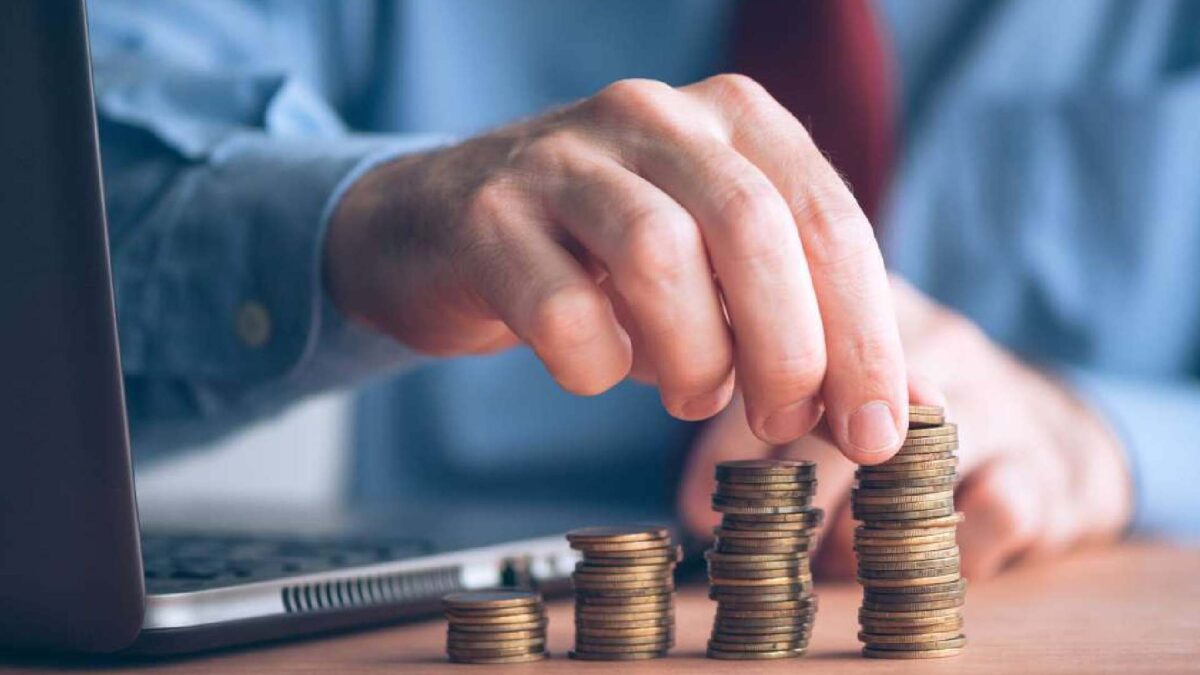 gratuity in Oman